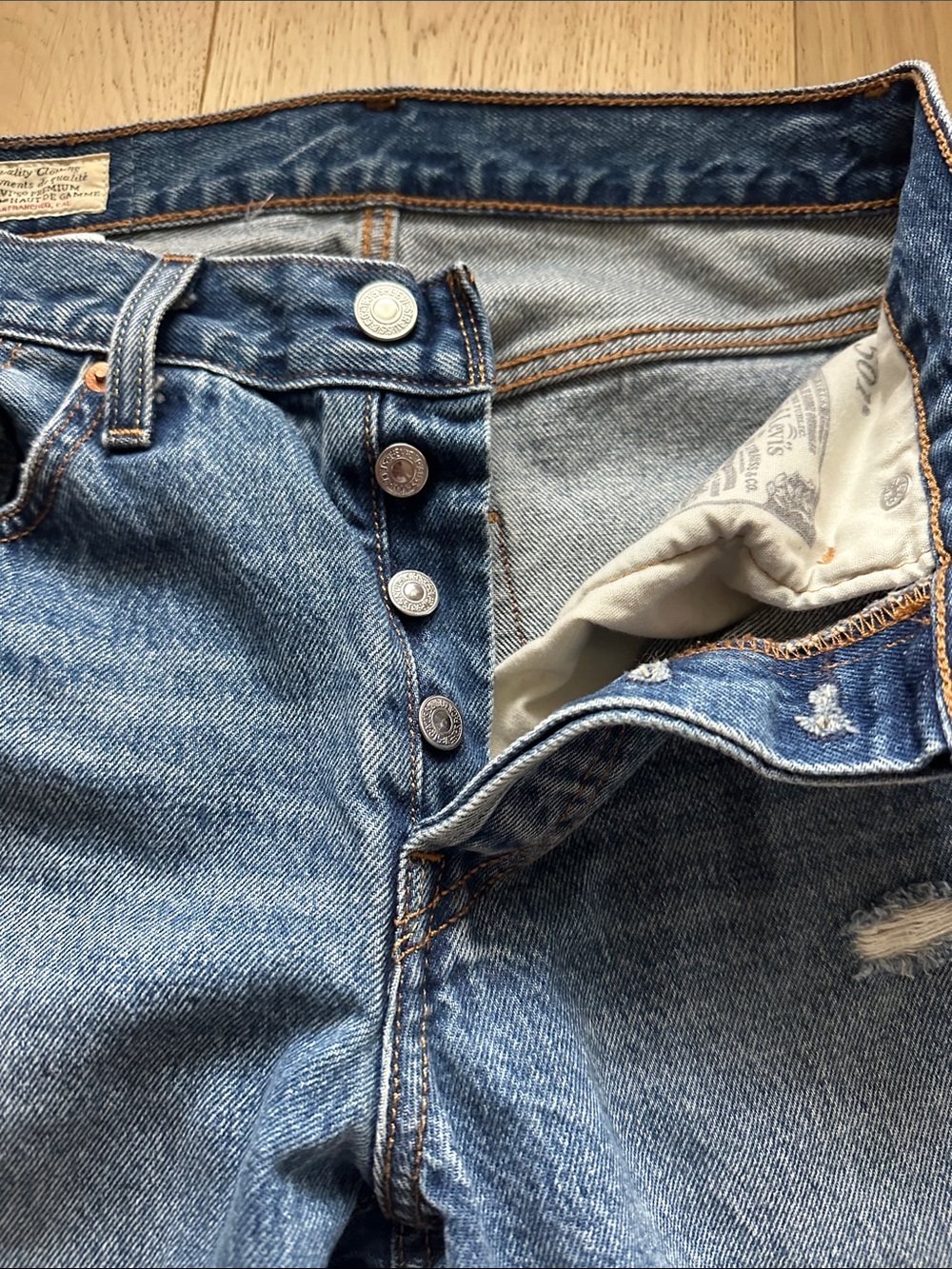 Levi’s 501 90s Jeans in wash verified vintage - Picture 7 of 11